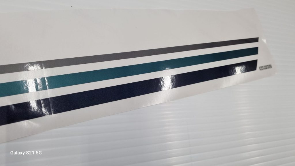 Auto trail 04 to 06 awining or top stripe.